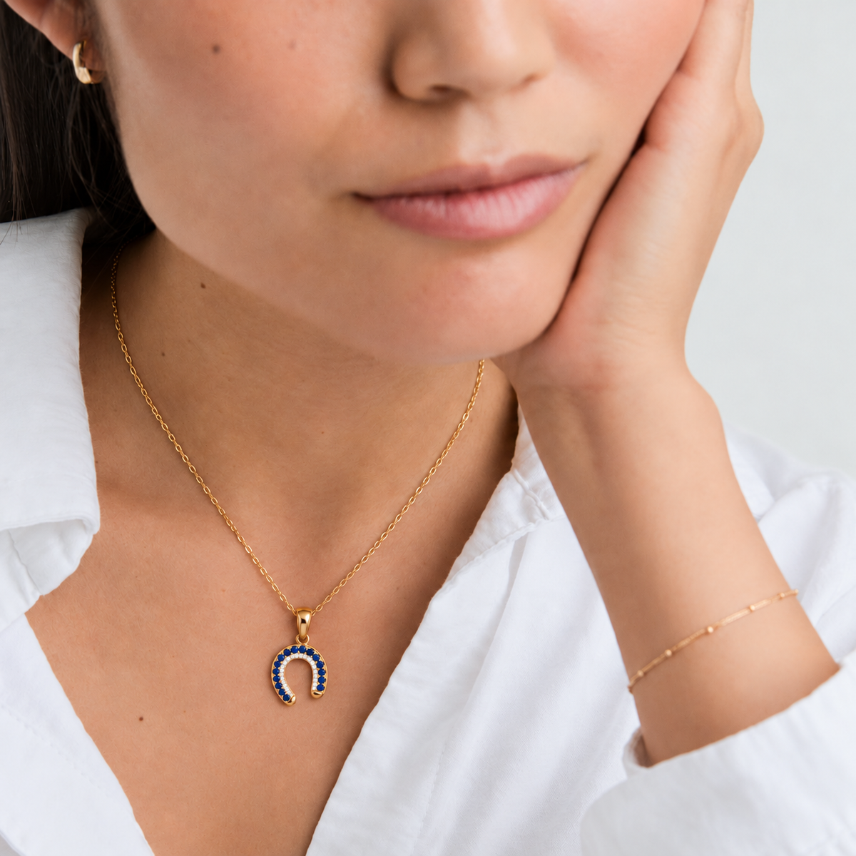Horseshoe Necklace
