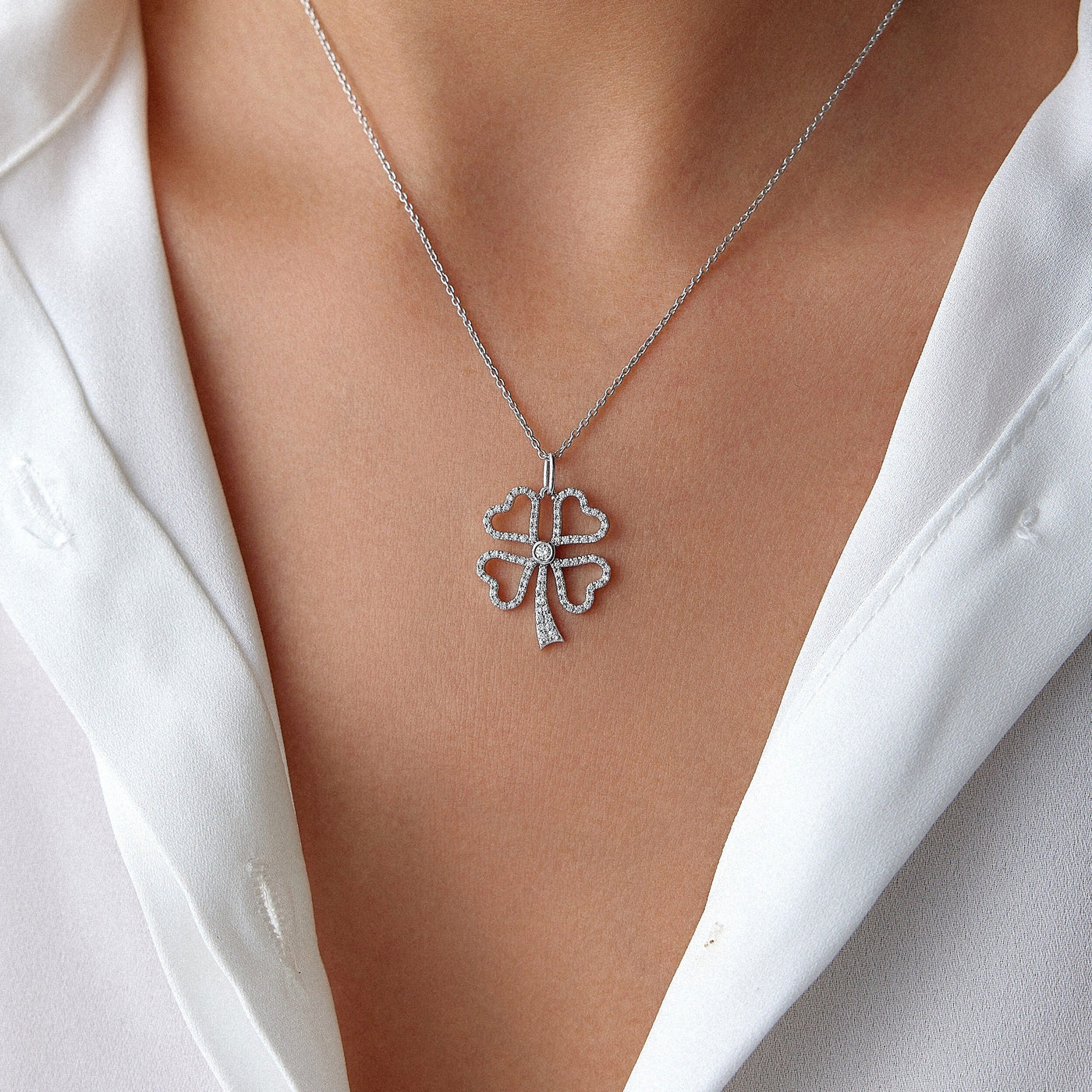 Eternal Clover Necklace