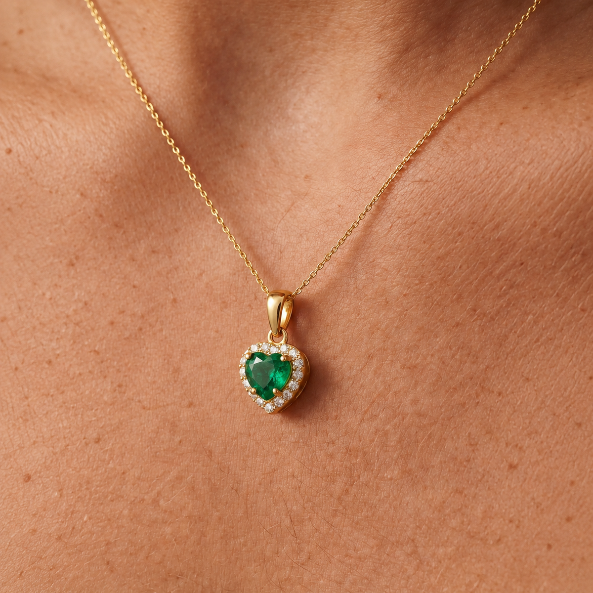 Emerald Glow Heart Necklace