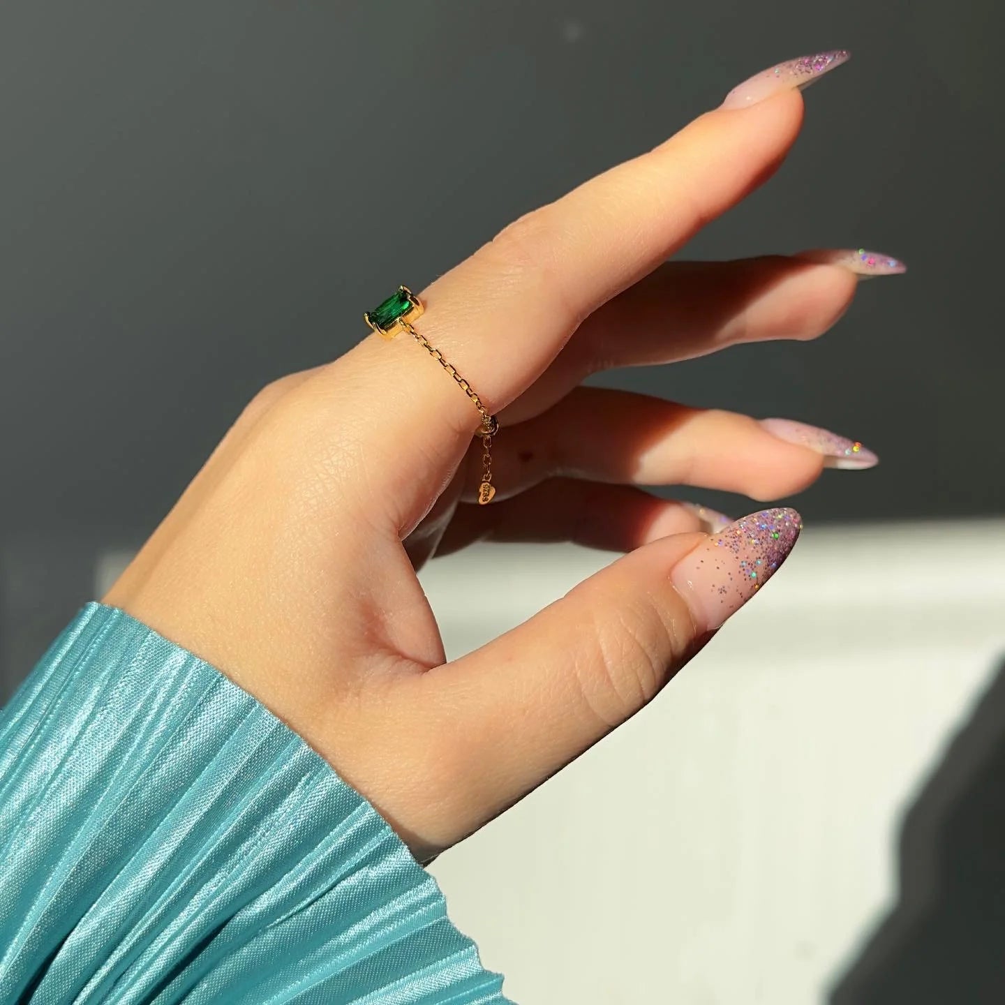 Ethereal Emerald Chain Ring