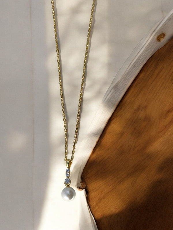 Golden Aurora Pearl Necklace