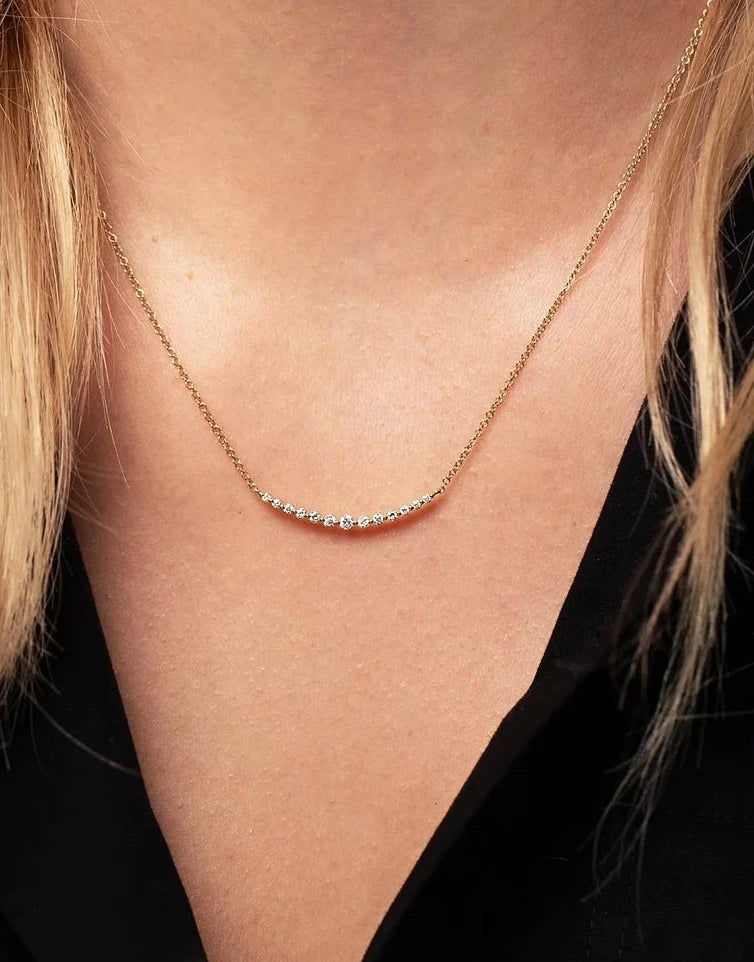 Graduated Single Prong Necklace