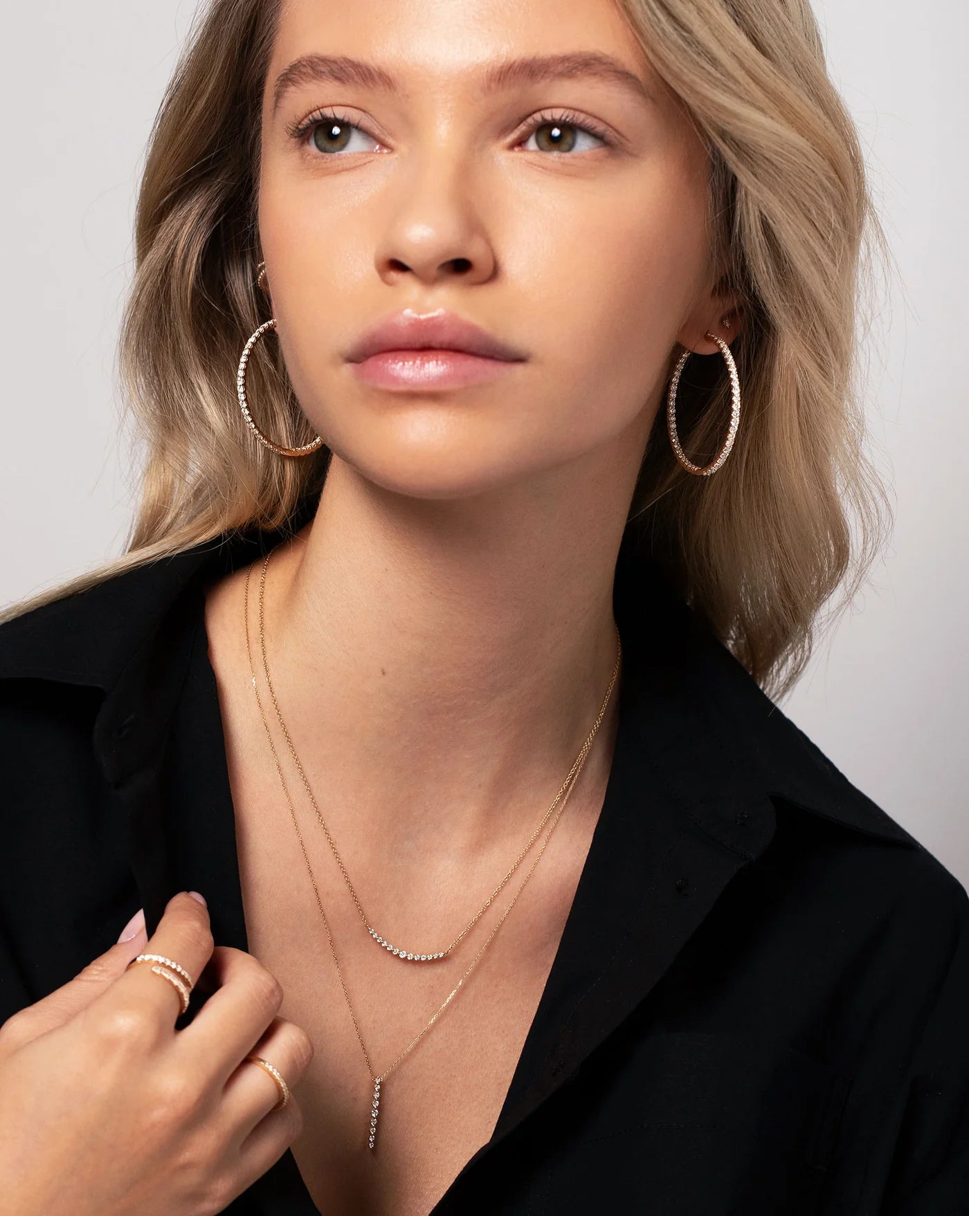 Graduated Single Prong Necklace - Main Image