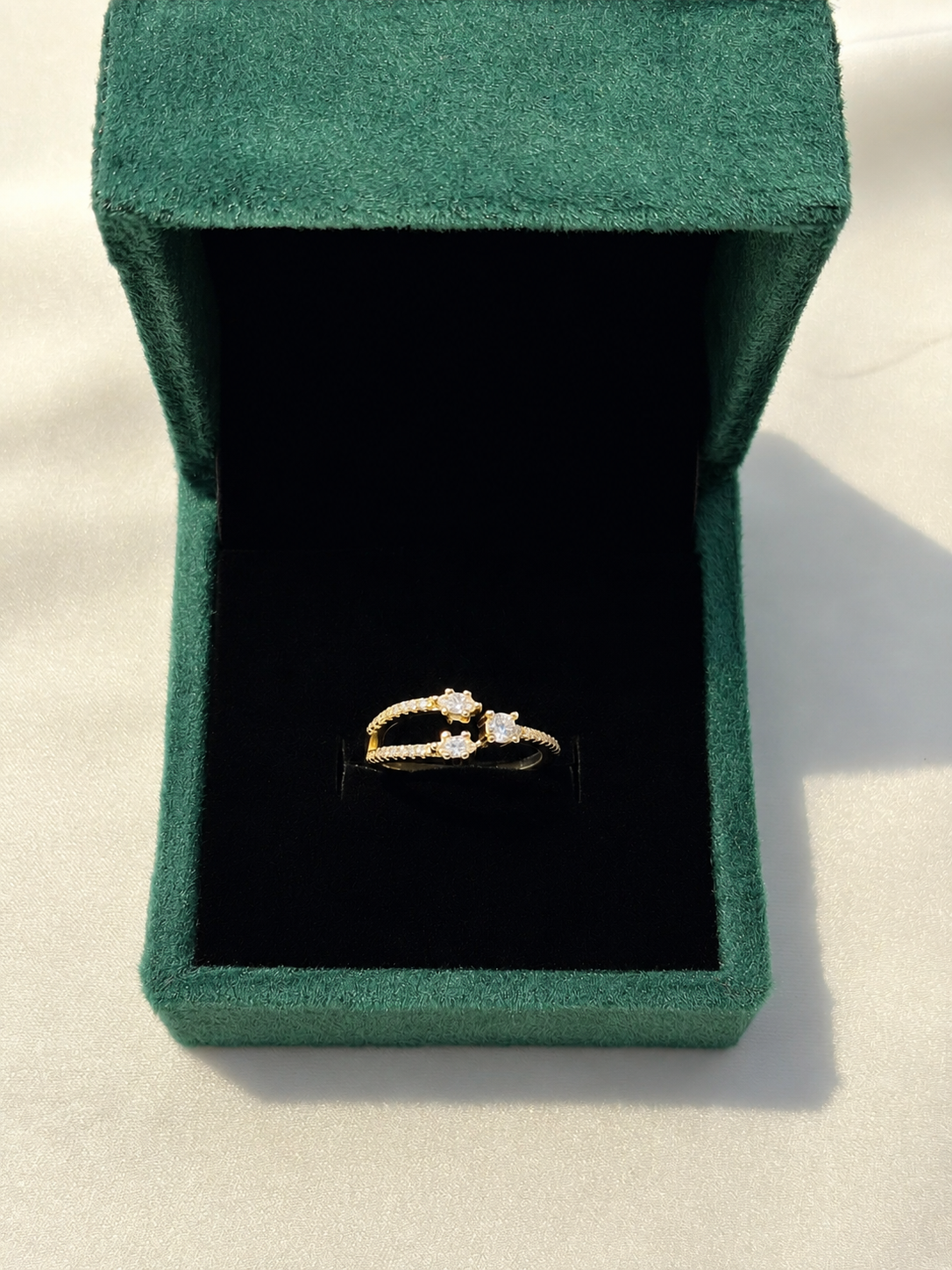 Open Horizon Trio Ring