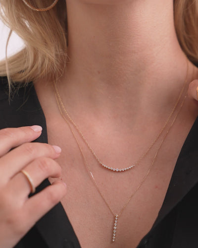 Graduated Single Prong Necklace